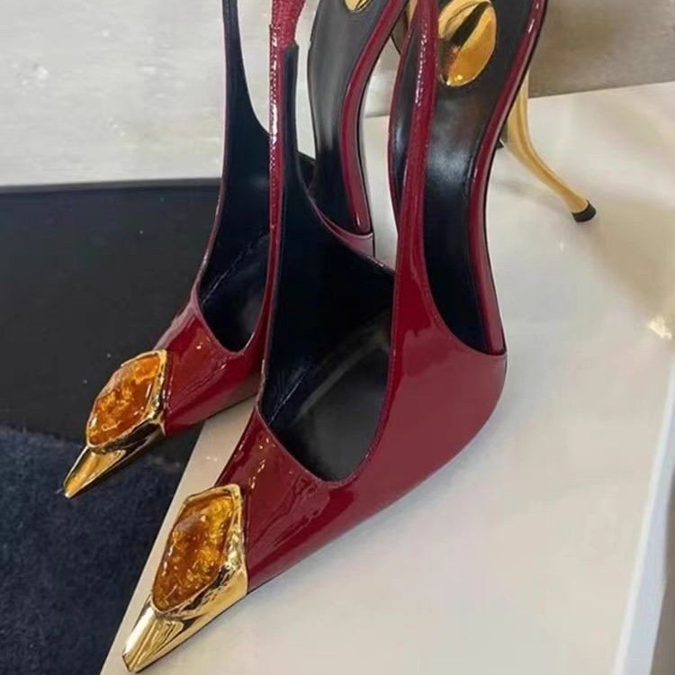 Star style Gemstone Metal Toe  - огляд і ціна Casual Sandal Leather
